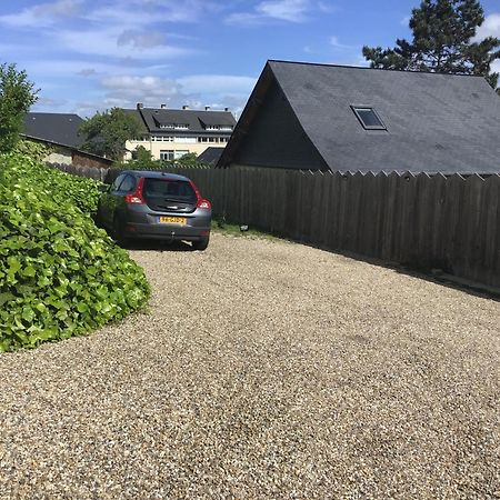 Bel Air Studios-Terrasse Couverte-Jardinet-Vue Pont De Normandie-Parking Prive Honfleur Buitenkant foto